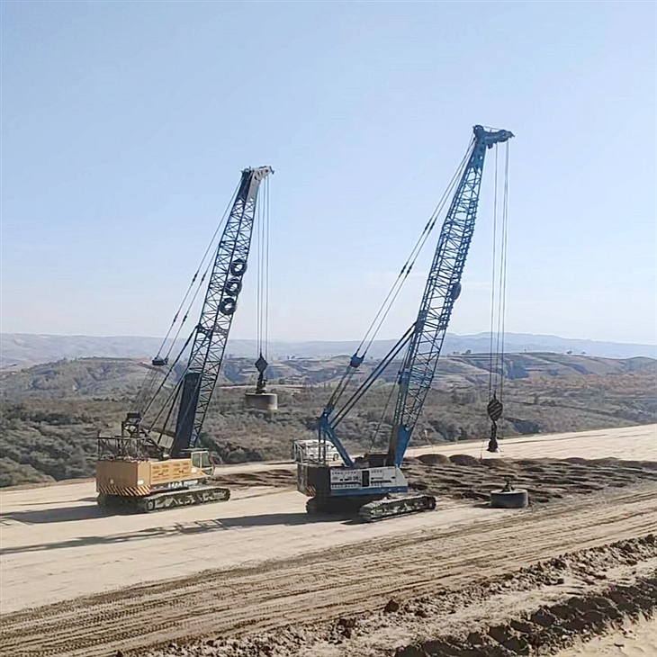 內(nèi)蒙古機(jī)場(chǎng)強(qiáng)夯工程